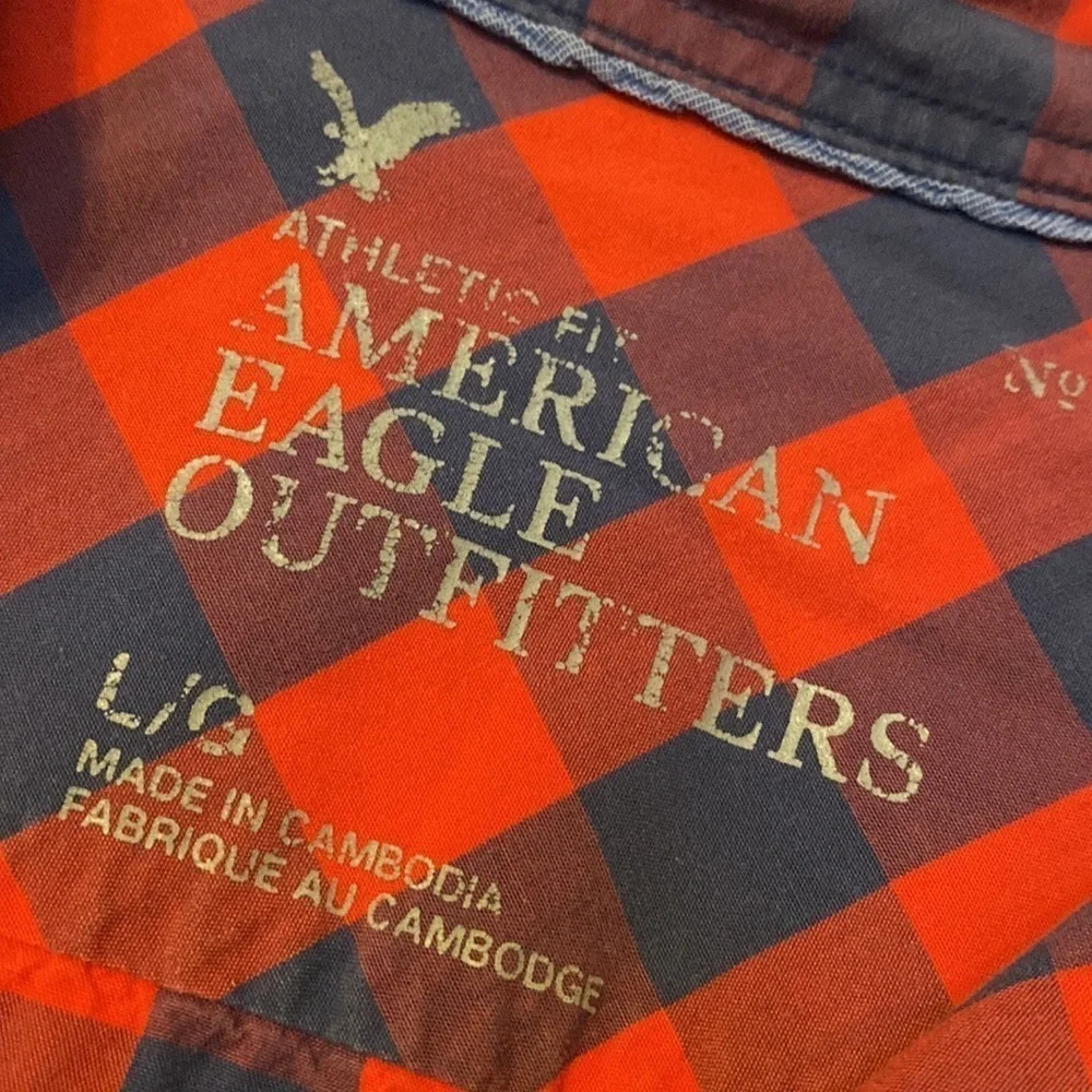 American Eagle mens button down shirt; athletic fit; size large